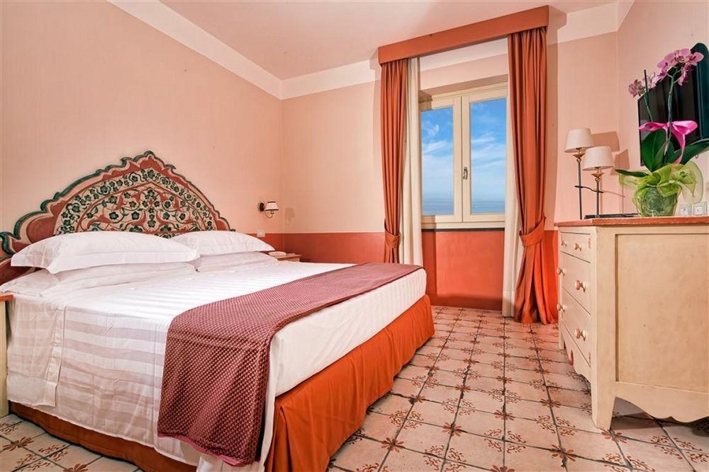 Villa Sabrina Relais Sorrento Eksteriør billede